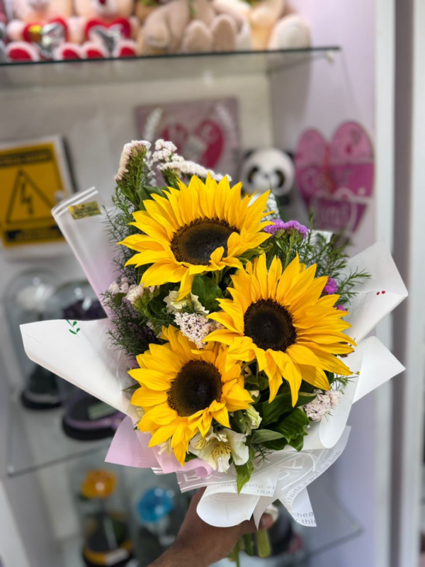 BOUQUET DE 3 GIRASOLES